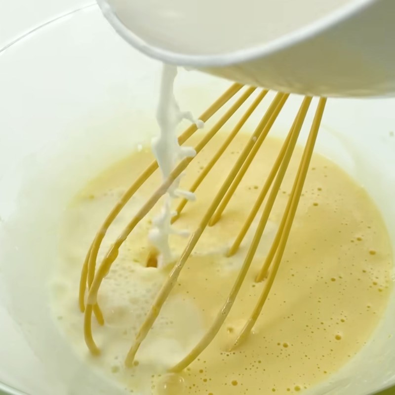 Bước 3 Nấu nhân kem Custard mịn mượt Bánh rán Doremon từ bột mì