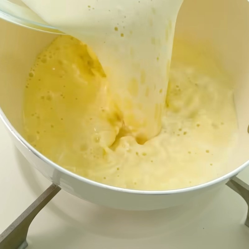 Bước 3 Nấu nhân kem Custard mịn mượt Bánh rán Doremon từ bột mì