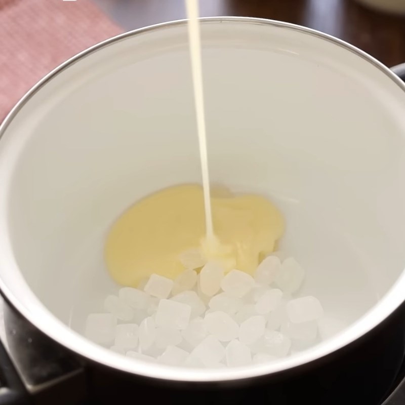 Bước 4 Nấu nước cốt dừa ăn chè khoai dẻo Chè khoai dẻo nước cốt dừa