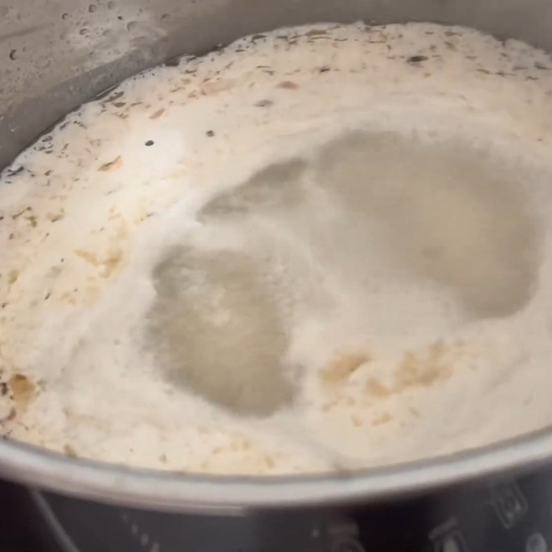 Bước 3 Nấu nước dùng cốt dừa đậm đà Mít hầm