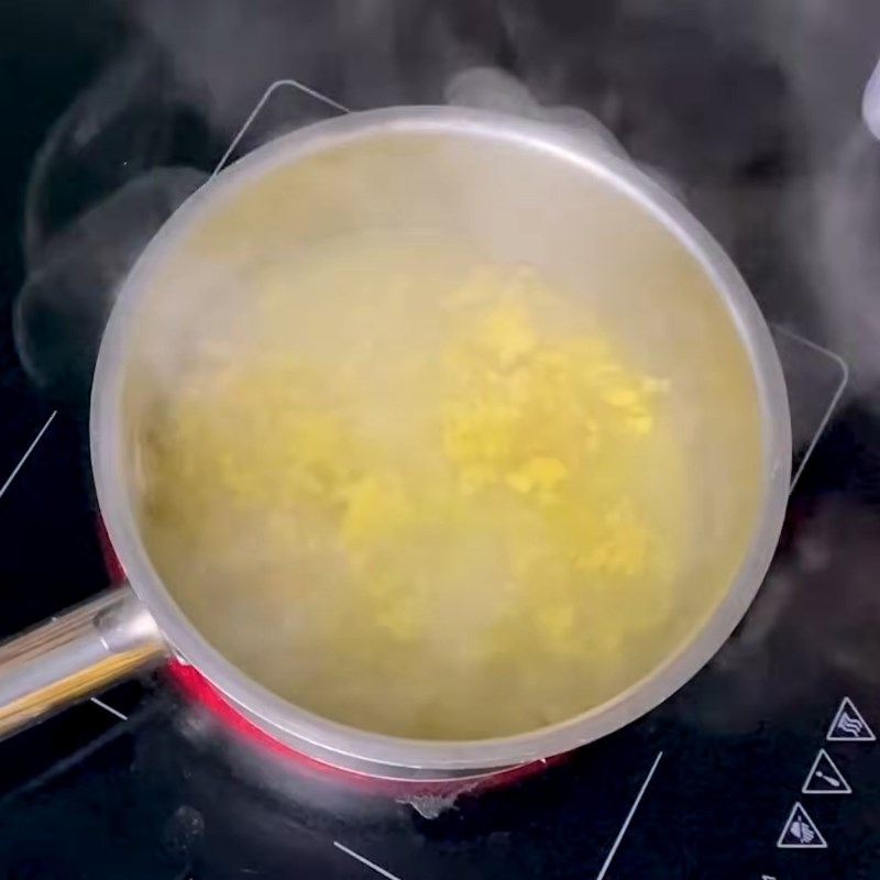 Bước 3 Nấu nước đường gừng thơm nồng Chuối ép phơi khô