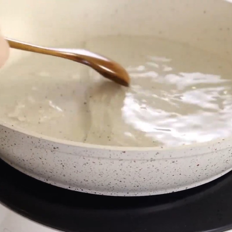 Bước 2 Nấu nước đường ngọt thanh Chè cocktail