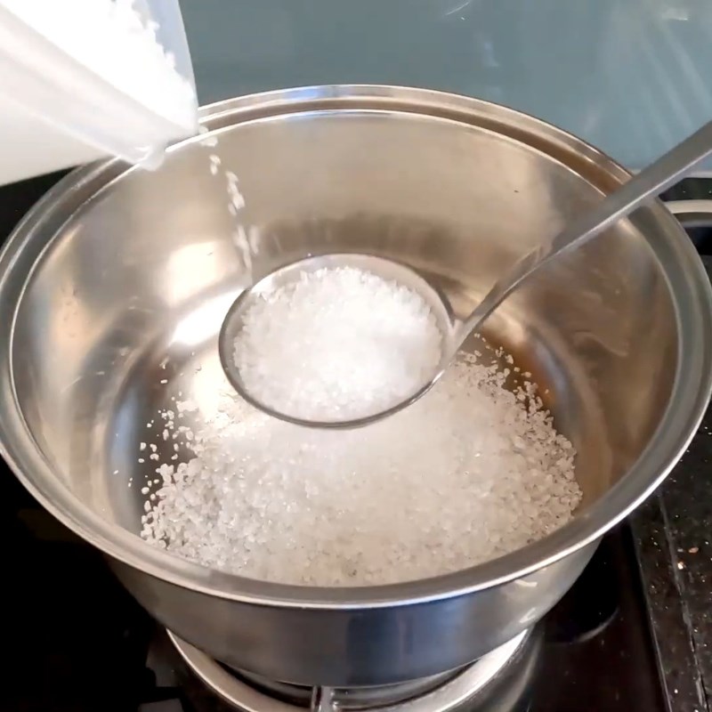 Bước 2 Nấu nước giấm đường ngâm dưa Dưa giá muối ăn liền