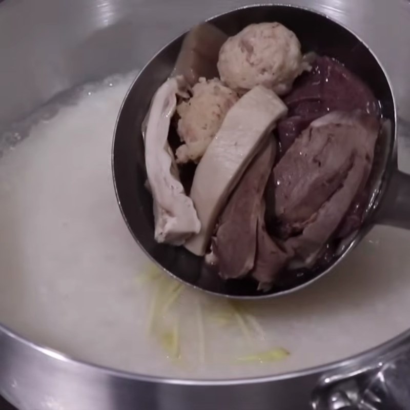 Bước 6 Nêm nếm cháo và chuẩn bị ăn kèm Cháo Quảng