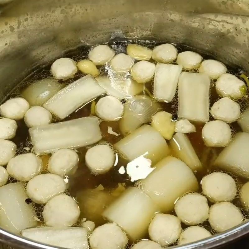 Bước 4 Nêm nếm nước dùng lần cuối cho món hủ tiếu Thái hủ tiếu Thái Lan