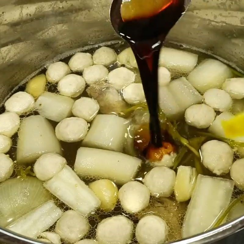 Bước 4 Nêm nếm nước dùng lần cuối cho món hủ tiếu Thái hủ tiếu Thái Lan