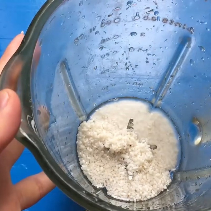 Bước 1 Ngâm và xay gạo làm bột bánh đúc Bánh đúc miền Bắc