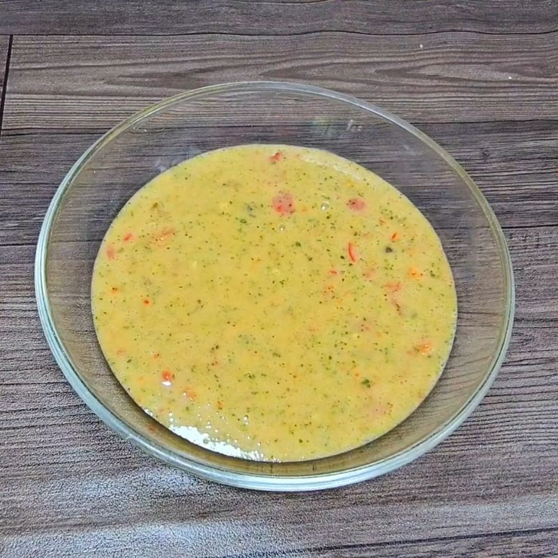 Bước 6 Pha nước chấm sữa đặc độc đáo (Tùy chọn) tôm rang muối hột