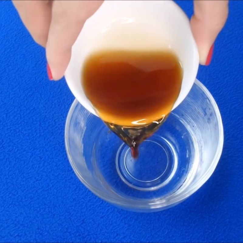 Bước 4 Pha nước mắm chua ngọt đậm đà cơm âm phủ
