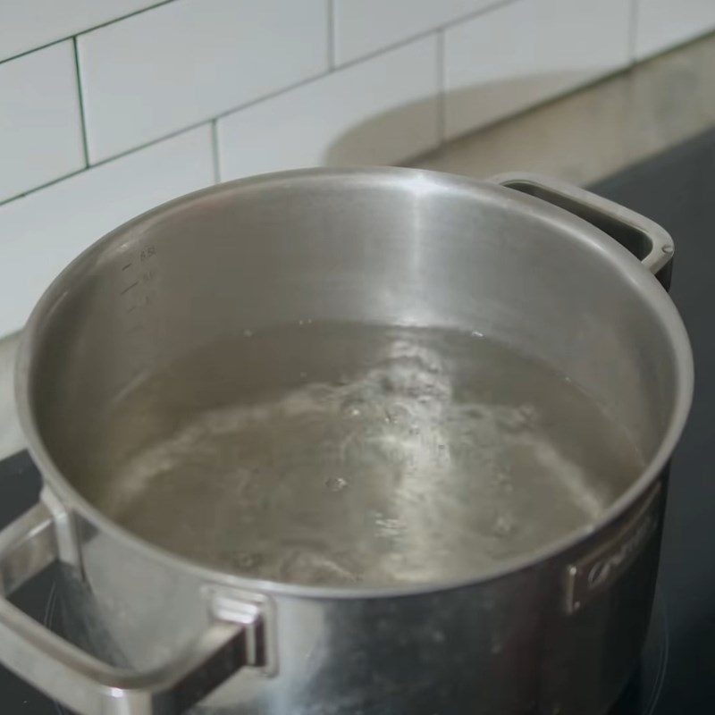 Bước 3 Pha nước muối dưa bắp cải chua ngọt Dưa bắp cải muối