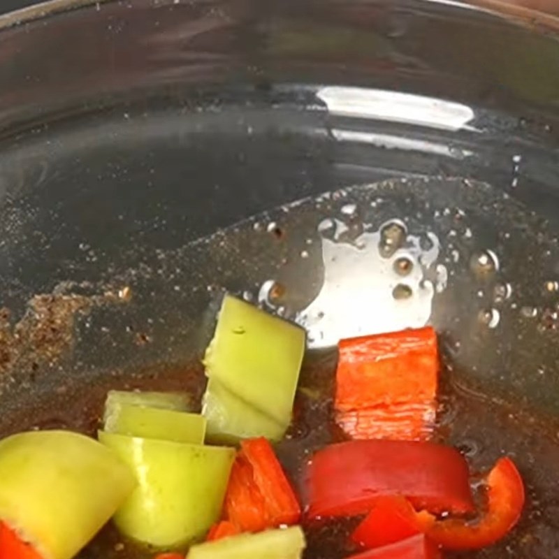 Bước 2 Pha nước sốt và ướp nấm chuẩn vị Nấm kho nước tương