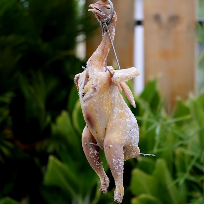 Bước 3 Phơi gà để da giòn đẹp mắt Gà ủ muối hoa tiêu