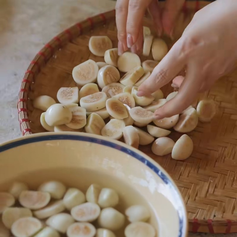 Bước 2 Phơi khô rau củ Mắm đu đủ Huế