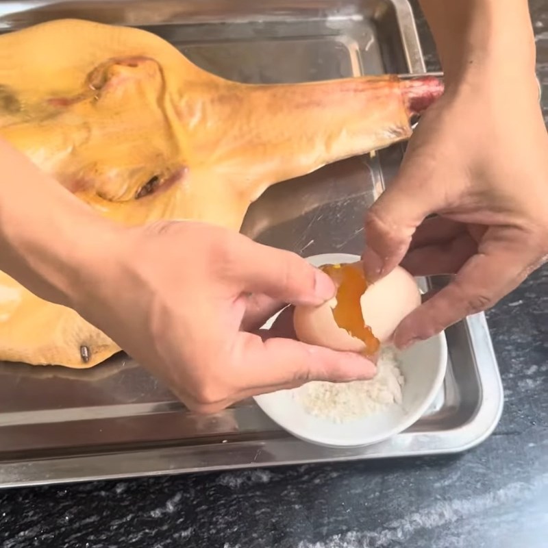 Bước 5 Quét bột tạo giòn và nướng vịt quay tỳ bà Vịt quay tỳ bà