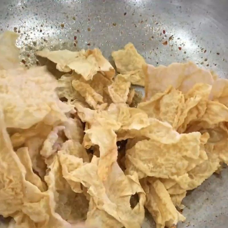 Bước 4 Rim váng đậu thấm vị váng đậu chiên