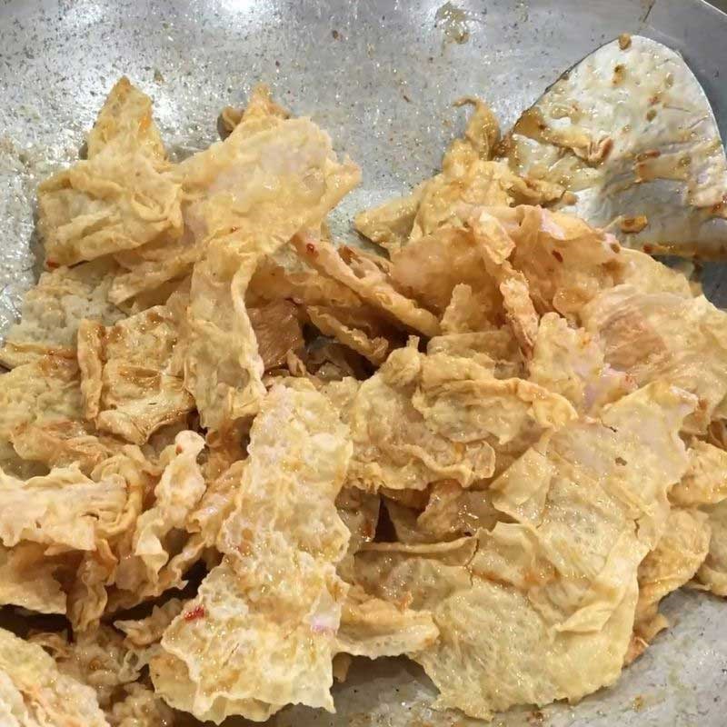 Bước 4 Rim váng đậu thấm vị váng đậu chiên