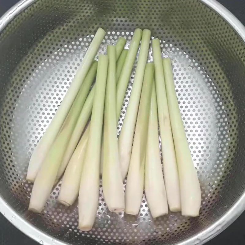 Bước 1 Sơ chế cây sả tươi tinh dầu sả tại nhà