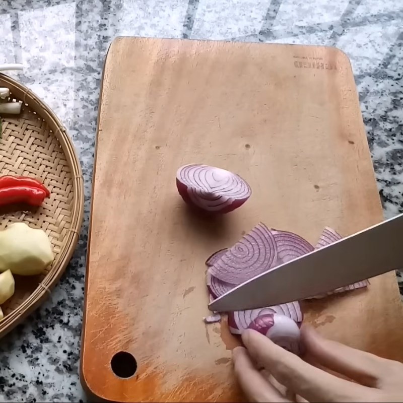 Bước 1 Sơ chế nguyên liệu Cá diêu hồng hấp hành gừng