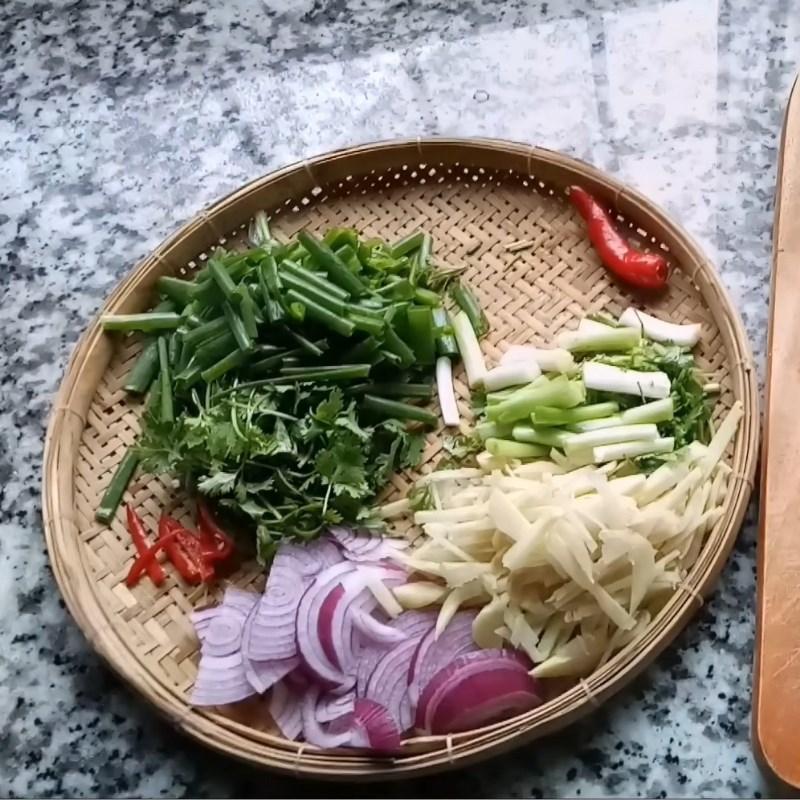 Bước 1 Sơ chế nguyên liệu Cá diêu hồng hấp hành gừng