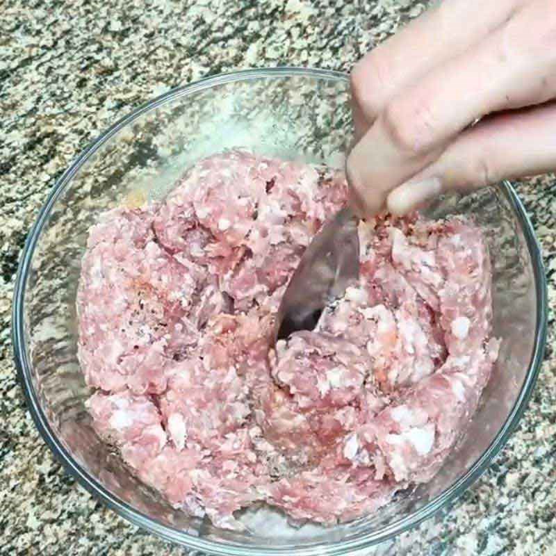 Bước 1 Sơ chế nguyên liệu chuẩn bị nấu hủ tiếu Thái hủ tiếu Thái Lan