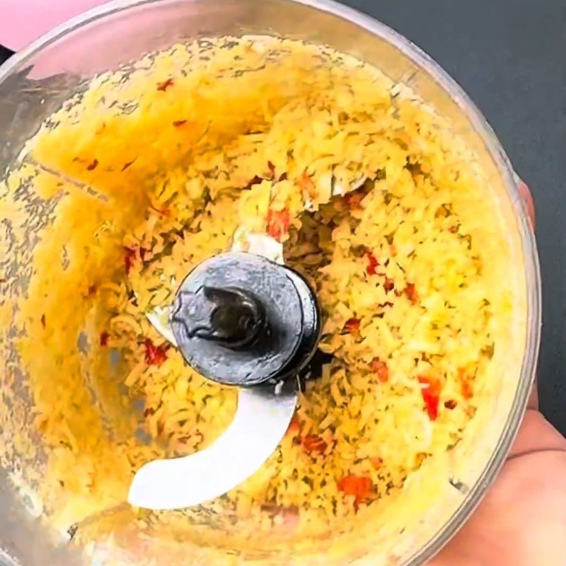 Bước 1 Sơ chế sả ớt thơm lừng Mì căn xào sả ớt