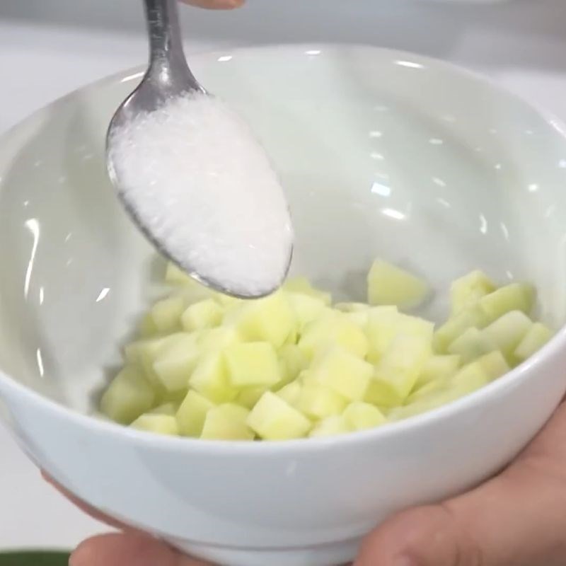 Bước 1 Sơ chế táo xanh và chuẩn bị nhân Bánh pancake táo