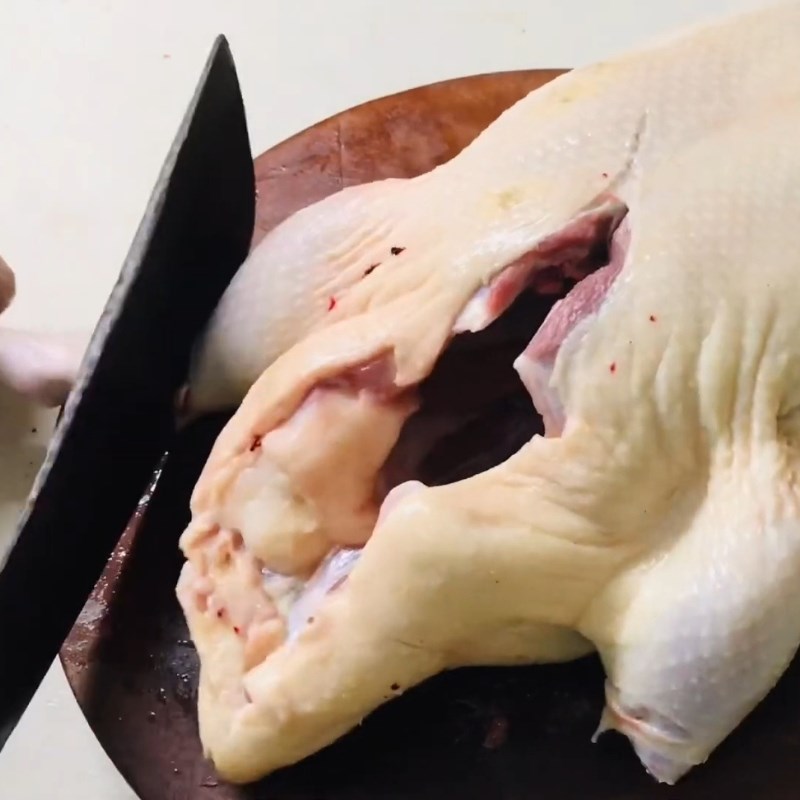 Bước 1 Sơ chế và khử mùi thịt vịt Vịt kho chao