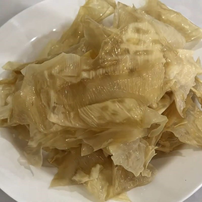 Bước 1 Sơ chế váng đậu khô váng đậu chiên