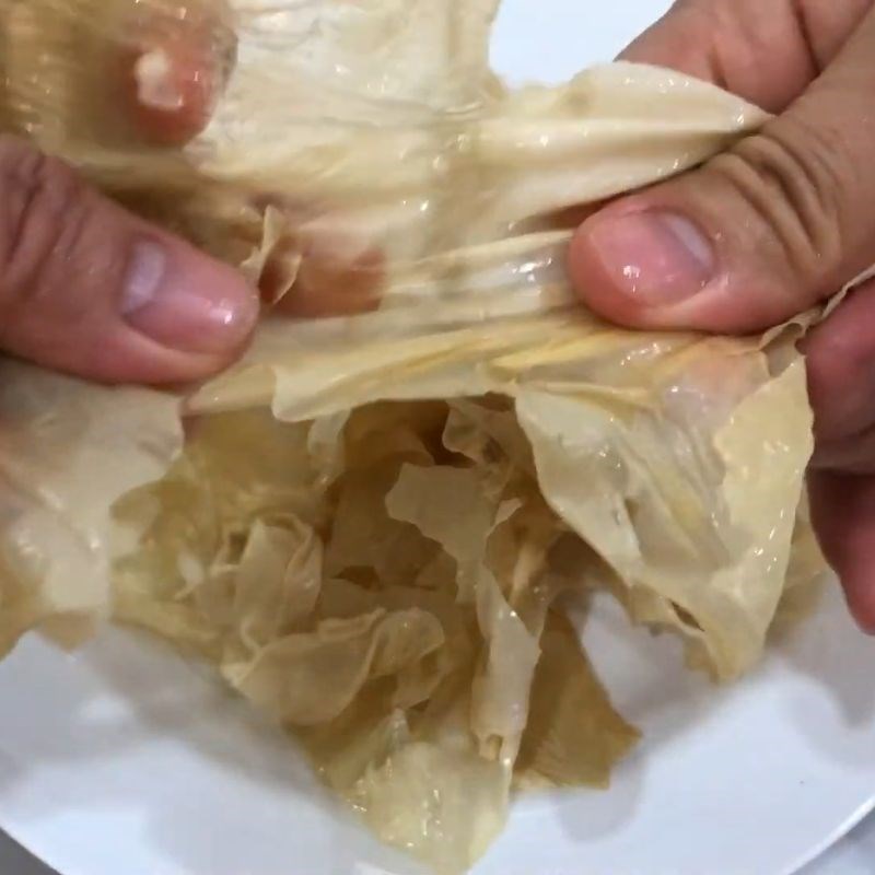 Bước 1 Sơ chế váng đậu khô váng đậu chiên