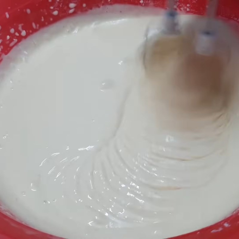 Bước 4 Trộn bột và đánh hỗn hợp hoàn chỉnh Bánh thuẫn miền Trung