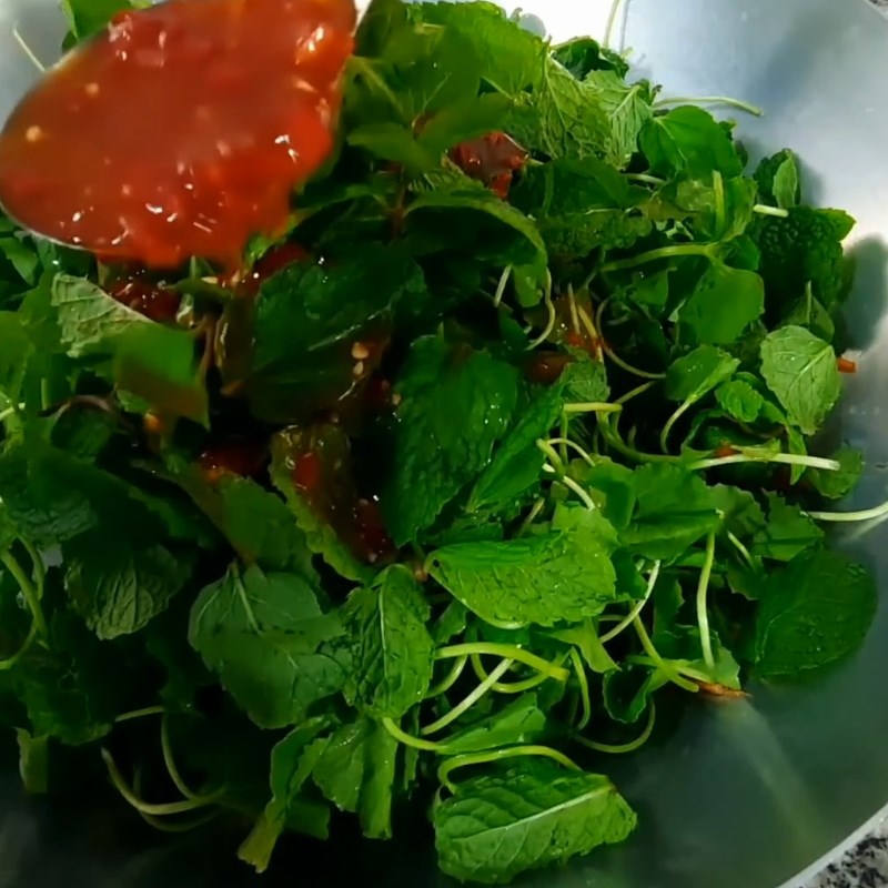 Bước 5 Trộn gỏi rau má thịt bò Gỏi bò rau má