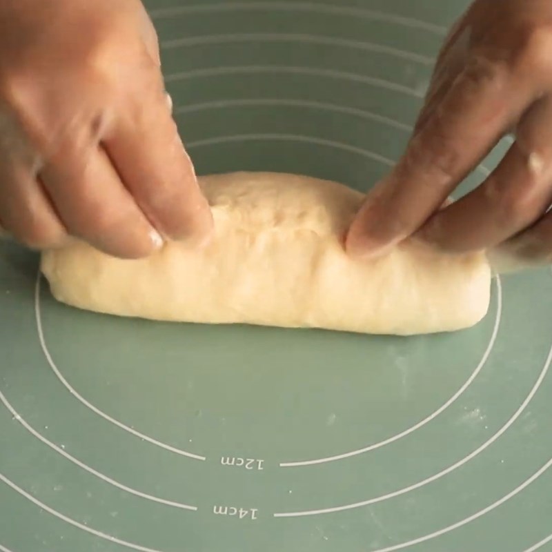 Bước 2 Ủ bột và tạo hình Bánh mì phô mai tan chảy