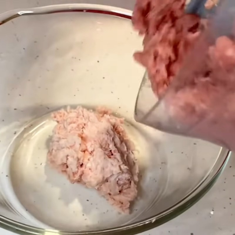 Bước 3 Ướp gia vị cho giò sống Giò lụa miền Bắc