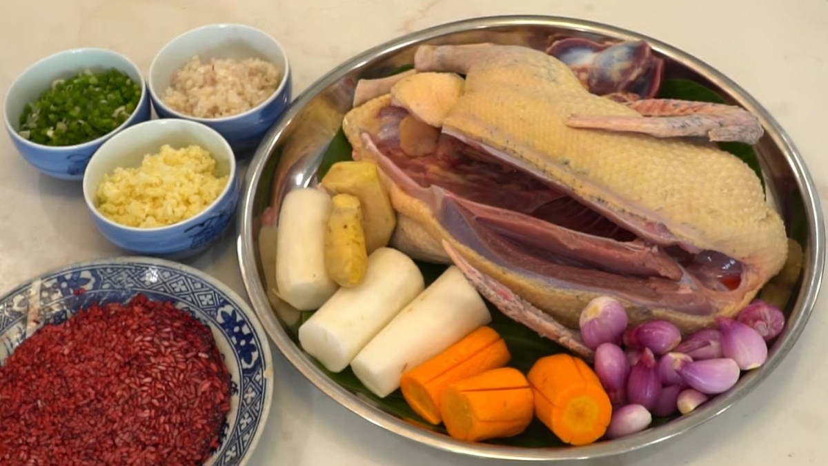 Nguyên liệu món ăn cách làm bánh canh bột xắt miền tây thịt vịt thơm ngon chuẩn vị tại nhà