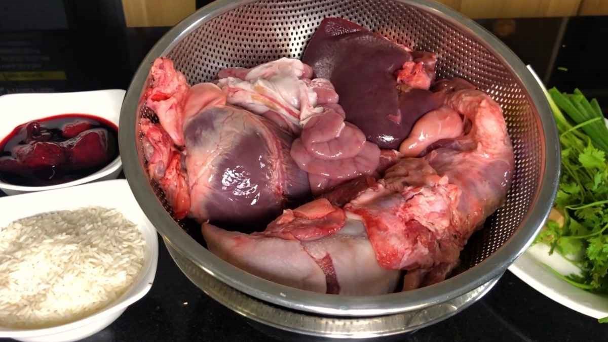 Nguyên liệu món ăn cách làm bánh hỏi lòng heo bình định chuẩn vị cực hấp dẫn tại nhà