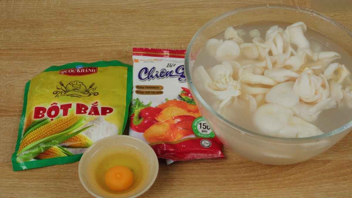 Nguyên liệu món ăn cách làm nấm chiên bột giòn rụm, ăn vặt siêu ngon cho những ngày buồn miệng