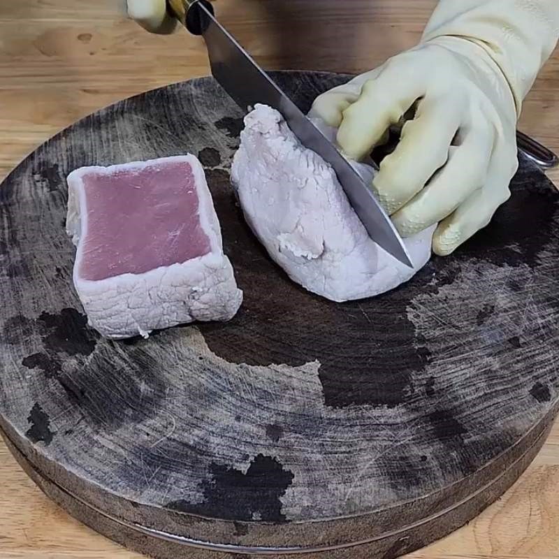 Bước 2 Chần thịt tái thấu nhanh gọn Thịt lợn tái chanh