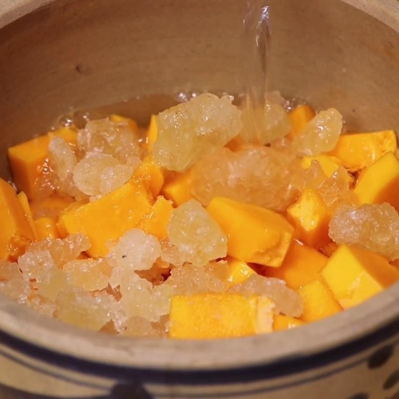 Bước 3 Chưng cách thủy chè tuyết giáp chè tuyết giáp