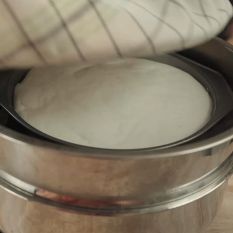 Bước 3 Hấp bột cho chín Bột chiên người Hoa