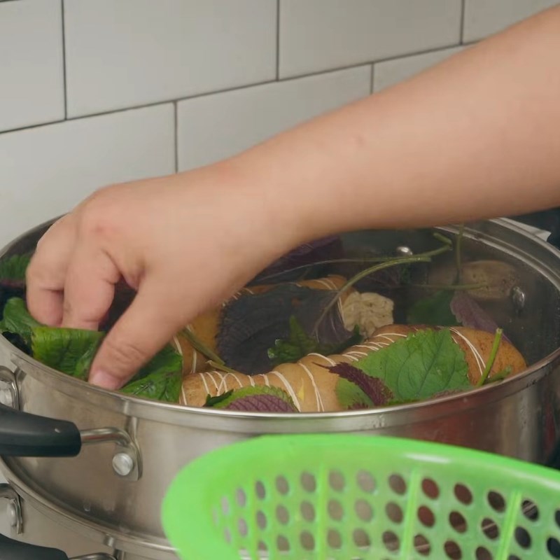 Bước 5 Hấp thịt bê Bê hấp tía tô