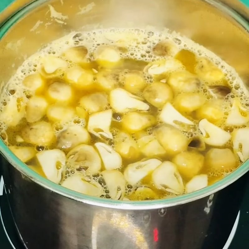 Bước 3 Hoàn thiện nước dùng và nêm gia vị Bánh canh bề bề