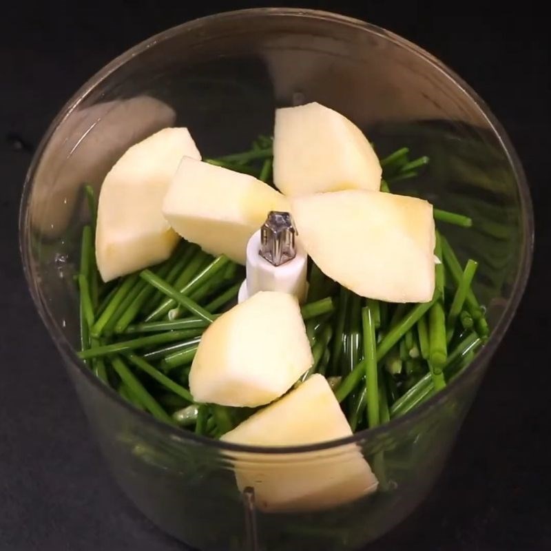 Bước 4 Làm nước chấm hoa hẹ độc đáo Lẩu bò mông cổ