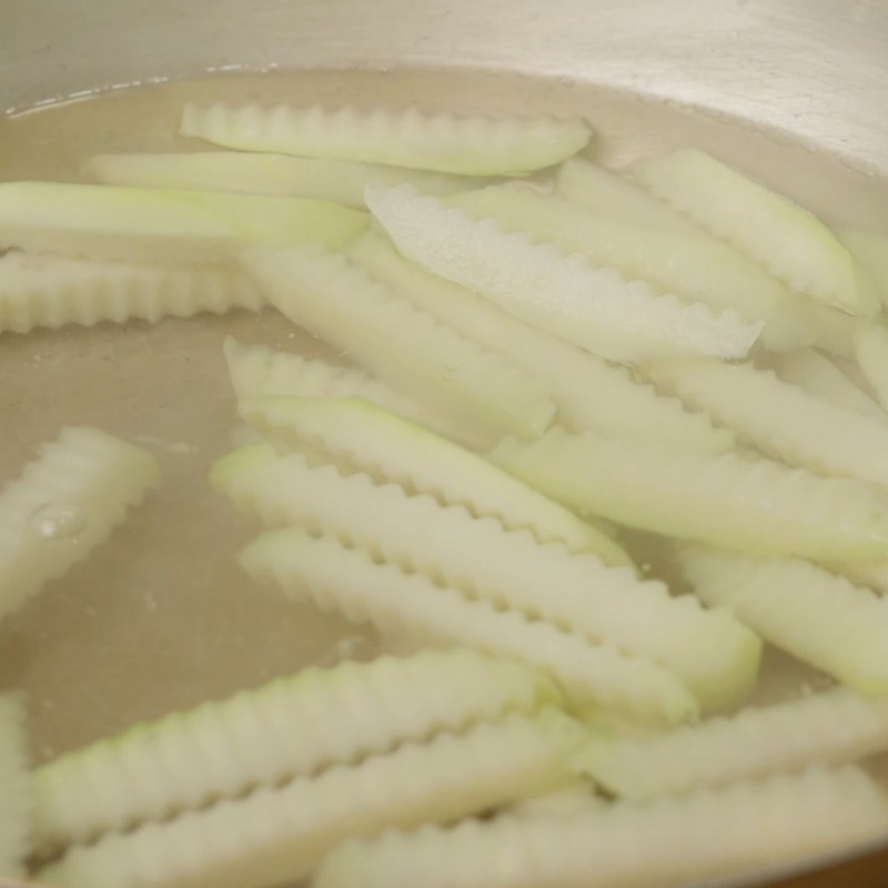 Bước 2 Luộc su hào giòn ngon Su hào luộc