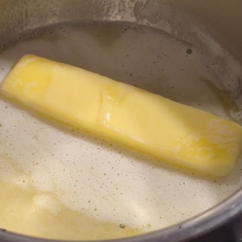 Bước 3 Nấu hải sản sốt Cajun Hải sản sốt cajun