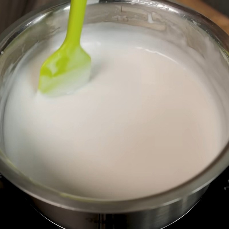 Bước 5 Nấu nước cốt dừa ăn kèm Bánh trôi nước
