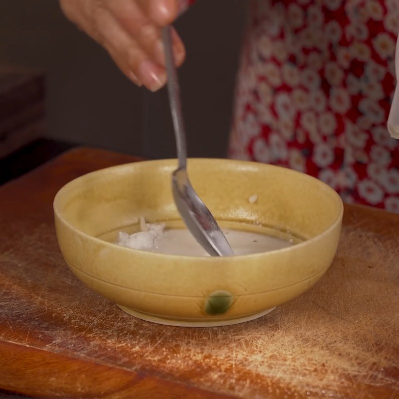 Bước 3 Nấu nước cốt dừa đặc sánh Bánh khọt miền Tây