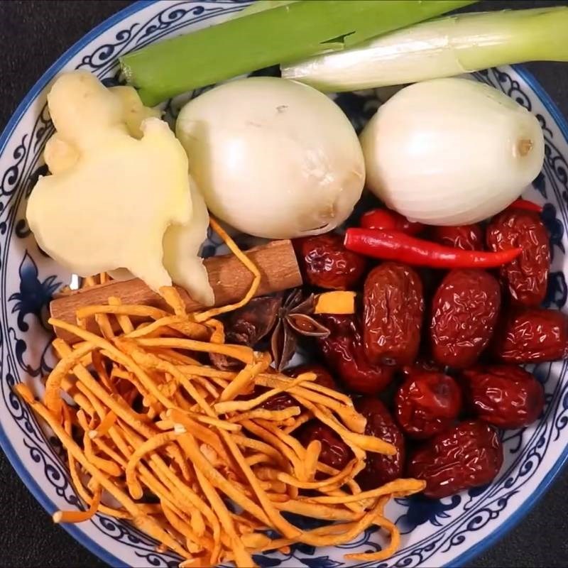 Bước 5 Nấu nước lẩu bò Mông Cổ Lẩu bò mông cổ