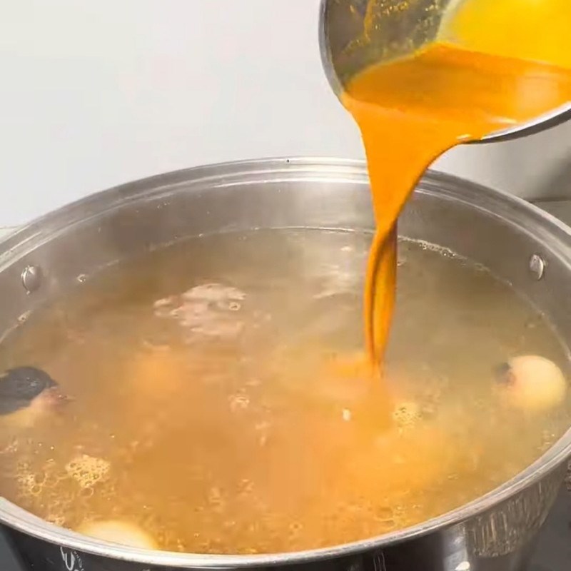 Bước 3 Nêm gia vị cho nồi nước dùng Miến lươn Nghệ An