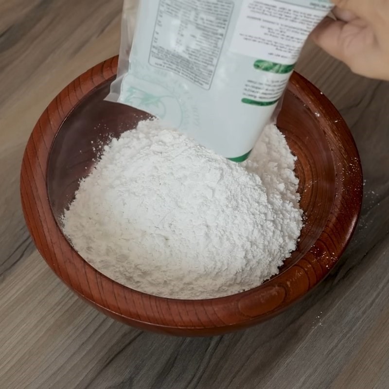 Bước 1 Nhồi bột (Lấy trùng bột) Bánh trôi nước