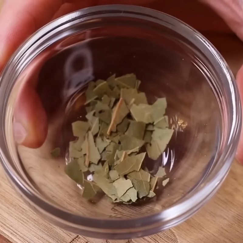 Bước 2 Pha muối ướp vịt đậm đà vịt quay tiêu